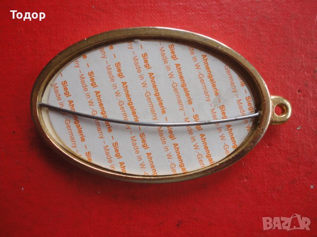 Немска позлатена бронзова рамка за снимка снимки 2, снимка 4 - Антикварни и старинни предмети - 43558806