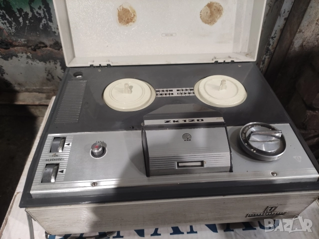 Ретро ролков магнетофон Unitra ZK-120 , снимка 3 - Радиокасетофони, транзистори - 52930624