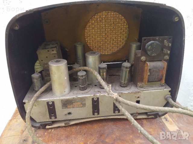 РАДИО-МИР   1950г, снимка 4 - Радиокасетофони, транзистори - 28863691