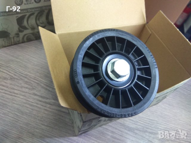 028903315M **NEU**VAG**AUDI**Обтегач за пистов ремък ремък**, снимка 2 - Части - 35061639