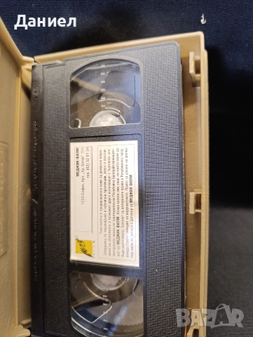 VHS Последният извън закона, снимка 3 - Други жанрове - 53134451