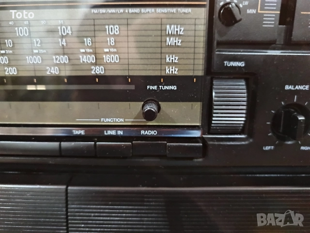 Радио касетофон AIWA. CA-W85 E, снимка 4 - Радиокасетофони, транзистори - 52703112