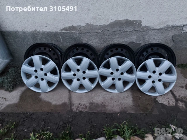 Тасове оригинални  Audi и  Daihatsu 16 15 цола, снимка 2 - Аксесоари и консумативи - 50155177