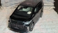 метална кола Toyota Alphard MPV - 2025 г. Мащаб 1:18, снимка 2