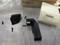 8E0998121B**НОВО**VAG**AUDI**ЩИПКИ  ЗА ФАР ЛЯВ**A 4**(2005 - 2009)**, снимка 2