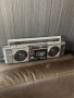 HITACHI TRK-6701W VINTAGE RETRO BOOMBOX радио касетофон, снимка 1