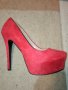 Елегантни червени обувки и чанта към тях, снимка 2