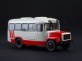 КАвЗ 3976 автобус - мащаб 1:43 на Наши Автобуси моделът е нов в блистер, снимка 1 - Колекции - 32596682