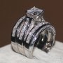 Луксозен пръстен, снимка 1 - Пръстени - 36633753