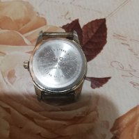 Часовник Q&Q quartz Japan, снимка 6 - Дамски - 35456824