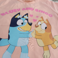 Тениска Блуи и Бинго цвят - праскова, снимка 1 - Детски тениски и потници - 44845528