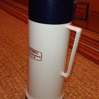 Thermos 0.5L - Made in England , снимка 3 - Оборудване и аксесоари за оръжия - 37307793