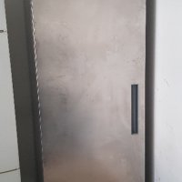 Професионален хладилник EKU, снимка 2 - Обзавеждане на кухня - 44061138