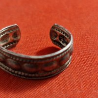 Сребърен пръстен, снимка 1 - Пръстени - 40090415