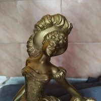 статуетка-викториянска дама , снимка 2 - Антикварни и старинни предмети - 32884384