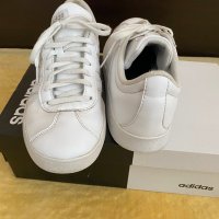 Оригинални дамски обувки ADIDAS, снимка 3 - Дамски ежедневни обувки - 37653711