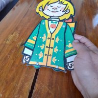 Стара картонена кукла #2, снимка 5 - Други ценни предмети - 32400538