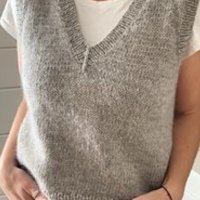 Пуловер без ръкави ,тренд, снимка 17 - Блузи с дълъг ръкав и пуловери - 35527340
