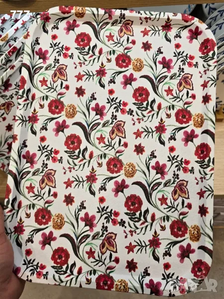 тави подноси , снимка 1