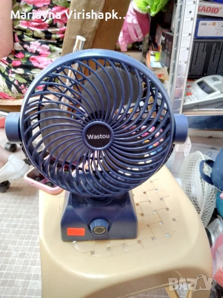 Продавам въртящ се ,заряден портативен вентилатор. , снимка 1