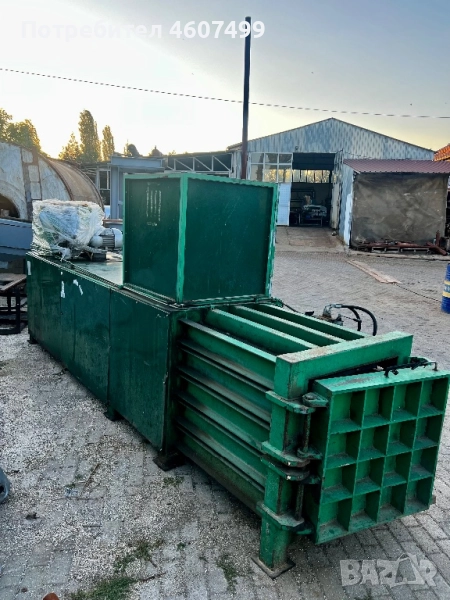 Poluavtomatichna presa za balirane na karton, pet butilki, naĭlon., снимка 1