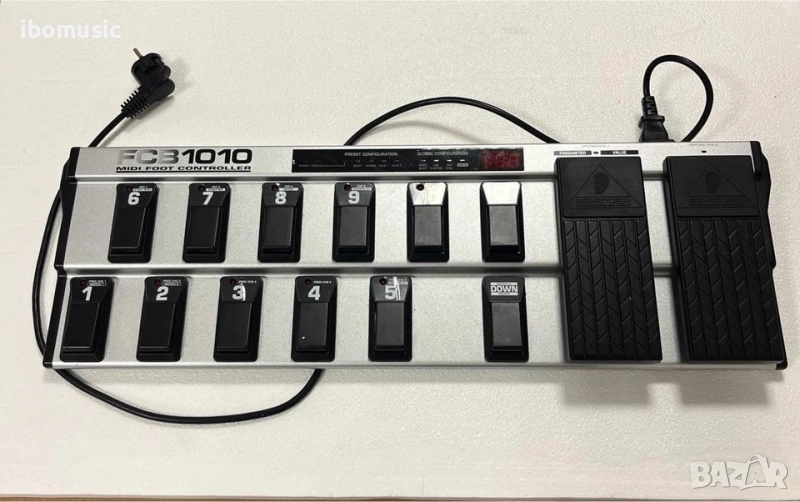 Behringer FCB1010 Футсуич, снимка 1