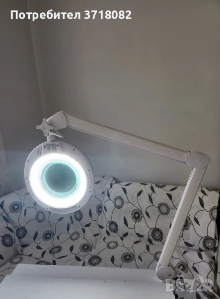 LED-LUPENLEUCHTE 8W MIT KLEMMHALTERUNE Лед лампа с лупа , снимка 1