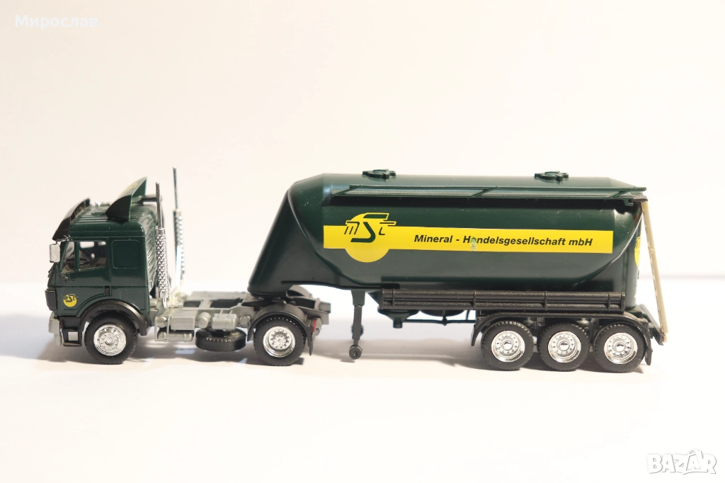 HERPA H0 1/87 MERCEDES BENZ СИЛОЗ ЦИСТЕРНА КАМИОН МОДЕЛ, снимка 1