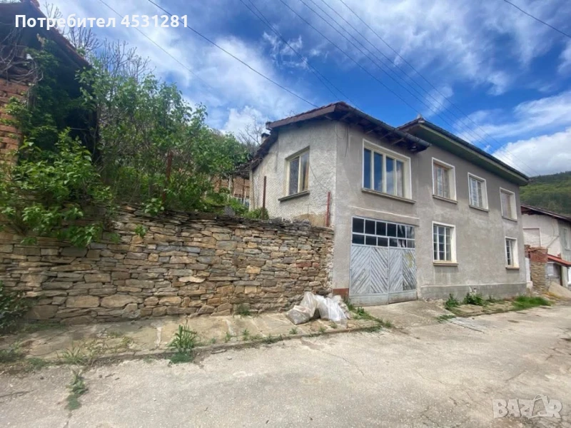 Къща в с.Врабево, снимка 1