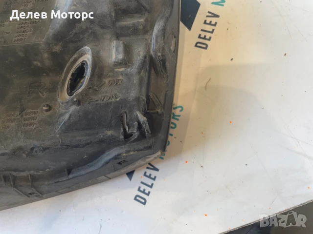 Фар за Mitsubishi Pajero десен 2001-2007 г., Митсубиши Паджеро, снимка 4 - Части - 50711824