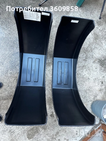 Калници за бордови бус фургон за единична гума.      