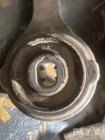 оригинални мерцедес носачи мерцедес w203 w204 предни алуминиеви , снимка 4 - Части - 47701971