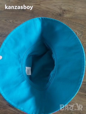 roxy - страхотна дамска капела КАТО НОВА, снимка 4 - Шапки - 36794711