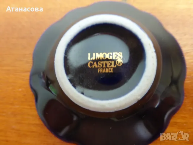   Порцеланова миниатюра купичка и дамска обувка кобалт Limoges Лимож 22K злато, снимка 5 - Антикварни и старинни предмети - 48654907