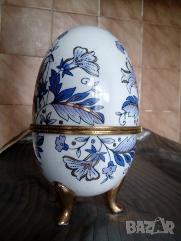 порцеланова кутия-яйце, снимка 2 - Антикварни и старинни предмети - 43104721