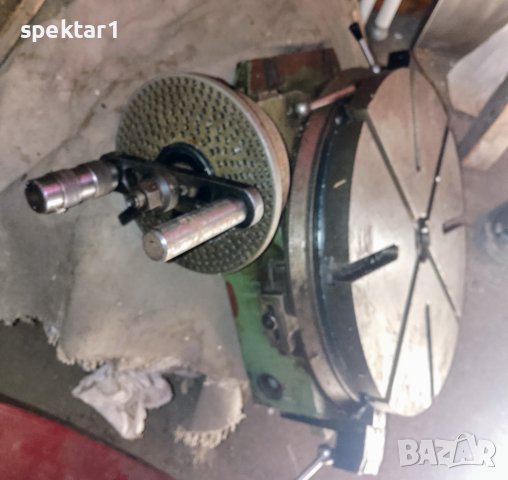 Въртяща маса 350 мм, снимка 2 - Други инструменти - 43176525