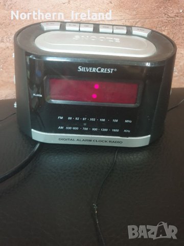 Радио часовник SilverCrest, снимка 1 - Радиокасетофони, транзистори - 37401704