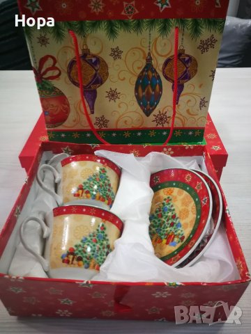 Коледен сервиз за кафе в Коледна кутия , снимка 2 - Сервизи - 38688164