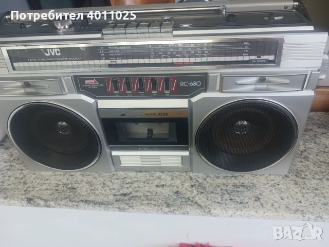 Радиокасетофон JVC RC 680