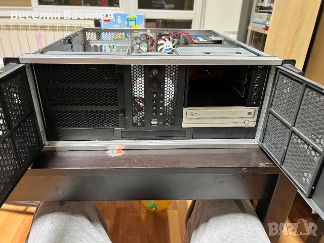 Chenbro 42300 REV: C