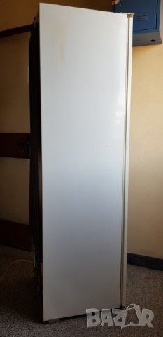 Голям хладилник AEG с камера 312 литра, снимка 8 - Хладилници - 38052595