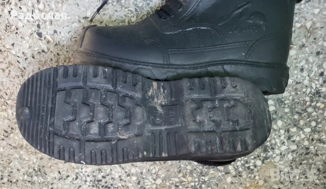 Продавам мъжки обувки боти
 Номер 43  олекотени с подплата
Като нови , снимка 5 - Мъжки боти - 50040929