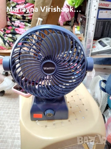 Продавам въртящ се ,заряден портативен вентилатор. , снимка 1