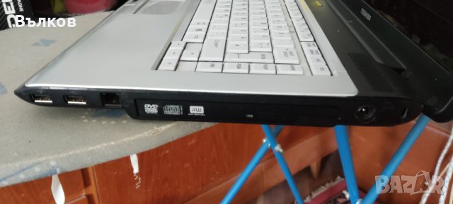 Лаптоп Tushiba A210-15Y, снимка 7 - Лаптопи за дома - 40535113