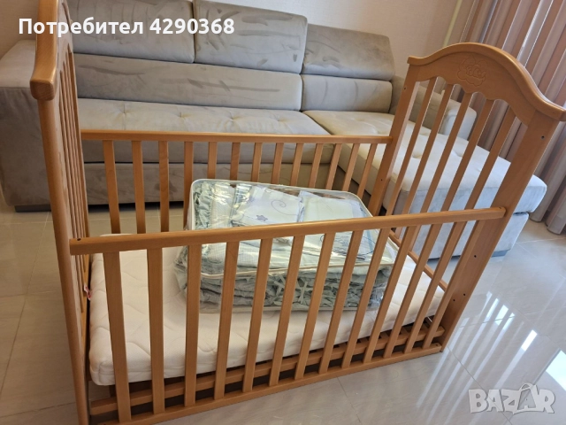 Продавам бебешка кошара ,матрак и комплект в топ състояние , снимка 2 - Кошарки - 52418388