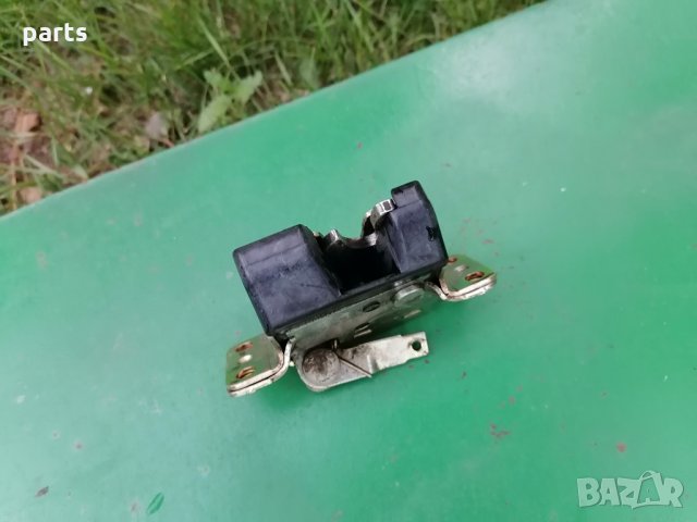 Ключалка Заден Капак Опел Кадет Е - Астра - Омега N, снимка 4 - Части - 28904777