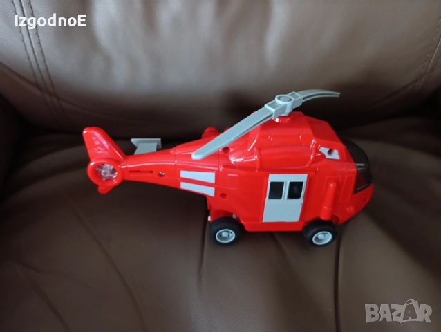 Спасителен хеликоптер със звуци и светлини, Червен