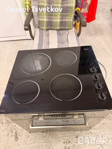 Фурна за вграждане с керамични котлони, снимка 10 - Печки, фурни - 52690140