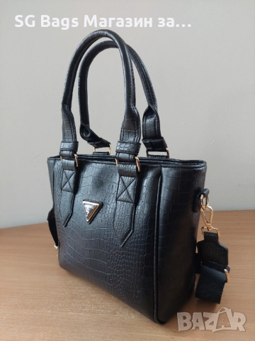 Guess луксозна дамска чанта хит модел код 116, снимка 2 - Чанти - 47406898