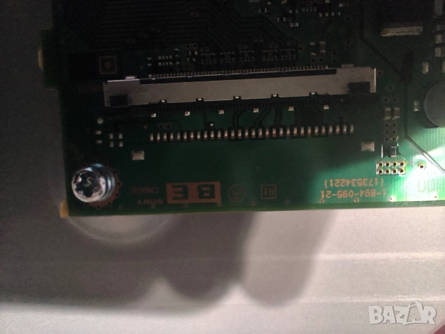 Sony KDL-40R550C с развален дисплей, снимка 4 - Части и Платки - 52919622